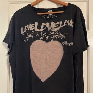 Magnolia Pearl Heart Love Tee